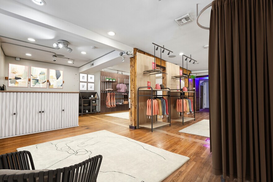 More Photos Of 271 Newark Ave, Jersey City Storefront Retail Residential For Sale