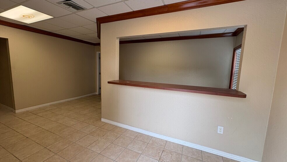 More Photos Of 7906 Leo Kidd Ave, Port Richey Warehouse For Sale