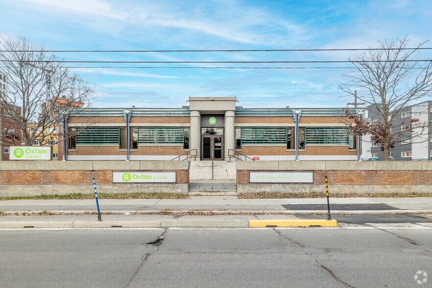 More Photos Of 39 Mcarthur Ave, Ottawa Office For Sale