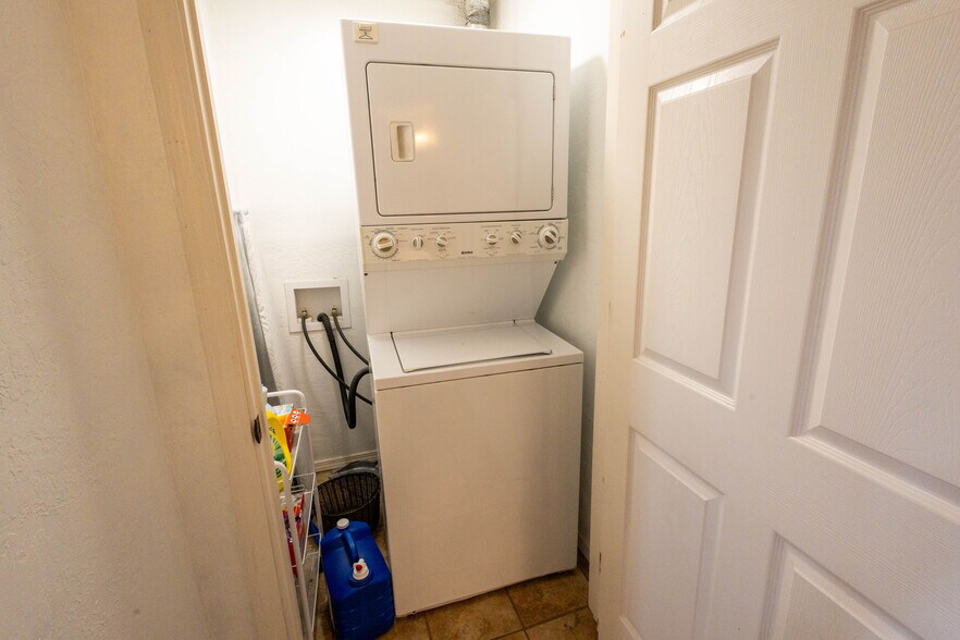 More Photos Of 19857 State Highway 49, Medicine Park Self Storage For Sale