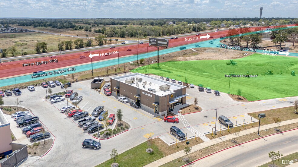 More Photos Of 917 W State Highway 71, Bastrop Fast Food For Sale