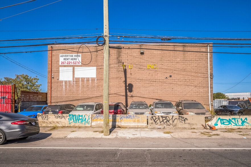 More Photos Of 6123 W Passyunk Ave, Philadelphia Warehouse For Sale