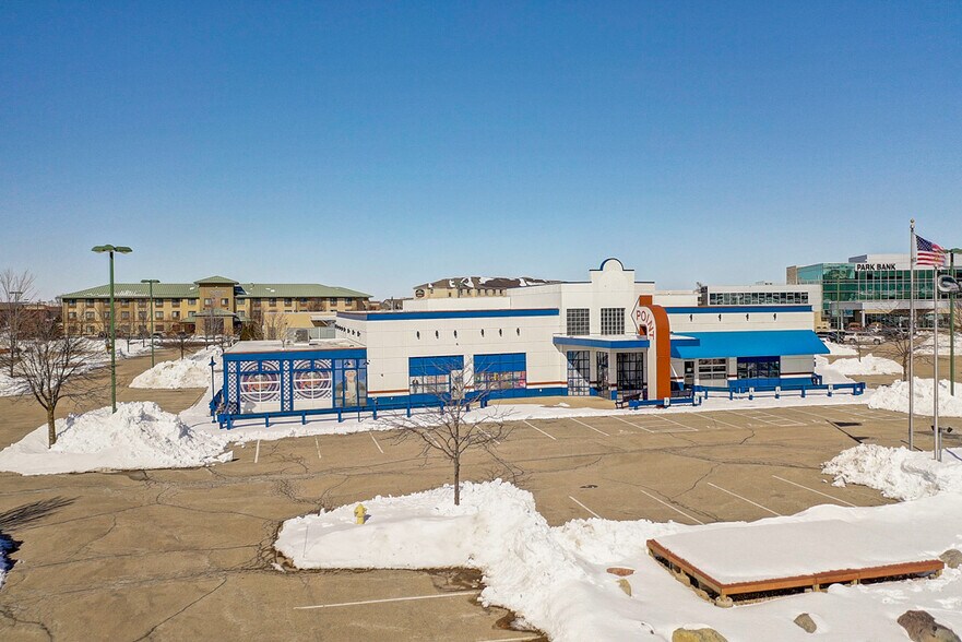 More Photos Of 2259 Deming Way, Middleton Restaurant For Sale