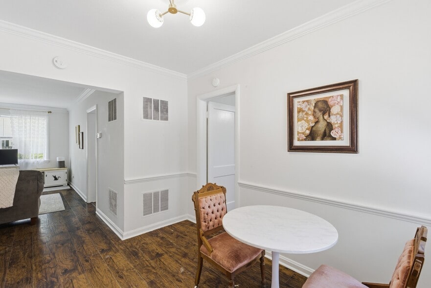 More Photos Of 3411 Bull St, Savannah Apartments For Sale
