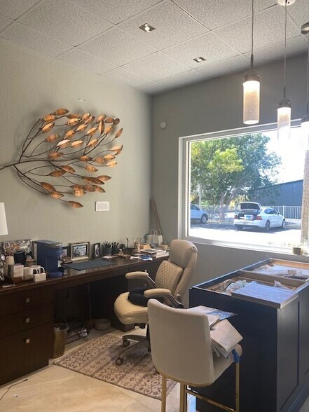 More Photos Of 3425 Radio Rd, Naples Warehouse For Sale