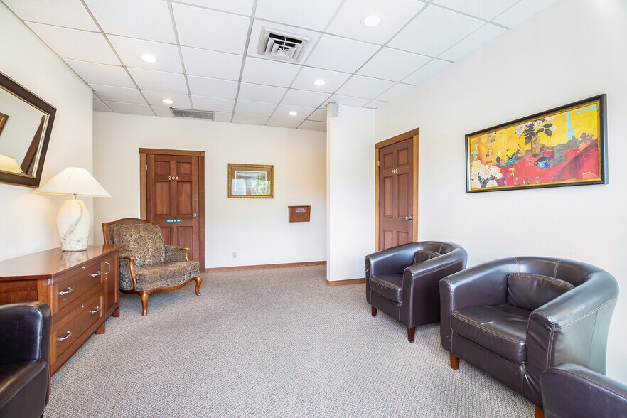 More Photos Of 700 E St, San Rafael Loft Creative Space For Lease