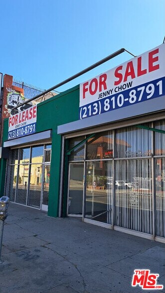 More Photos Of 327 S Western Ave, Los Angeles Storefront For Lease