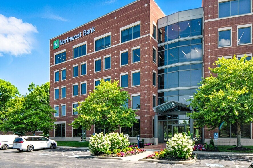 More Photos Of 3 Easton Oval, Columbus Office For Lease