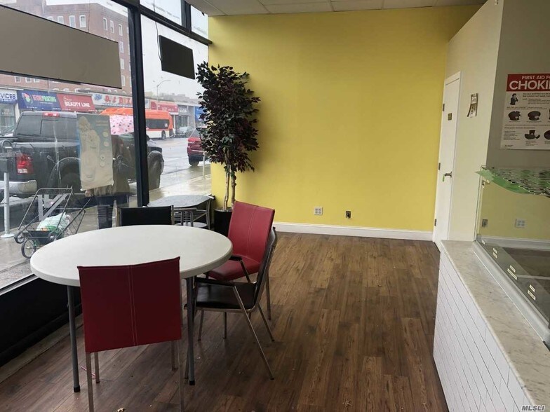 More Photos Of 112 Fulton Ave, Hempstead Freestanding For Lease