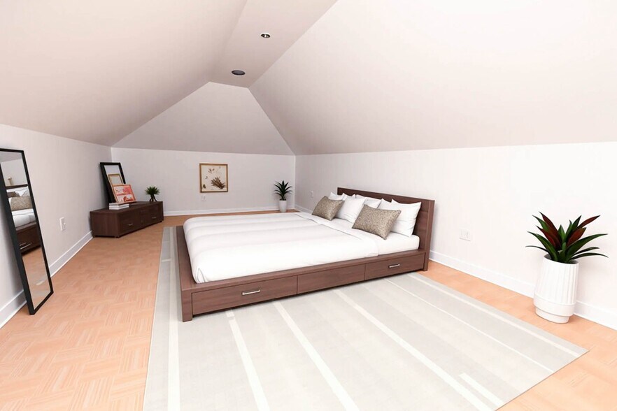 More Photos Of 37 Dundas St W, Mississauga Storefront Retail Residential For Sale