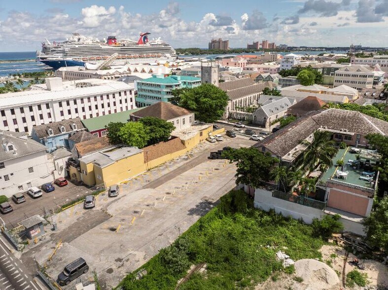 More Photos Of 40 George St, Nassau Hotel For Sale