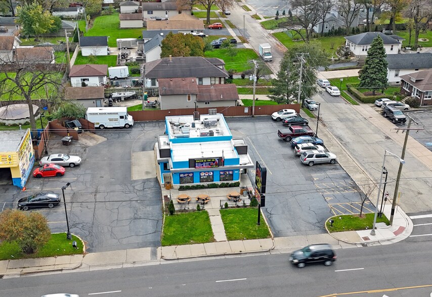 More Photos Of 1606 W Jefferson St, Joliet Fast Food For Sale