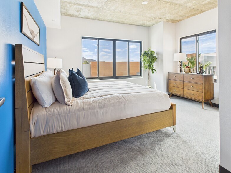 More Photos Of 215-219 S Water St, Henderson Apartments For Sale