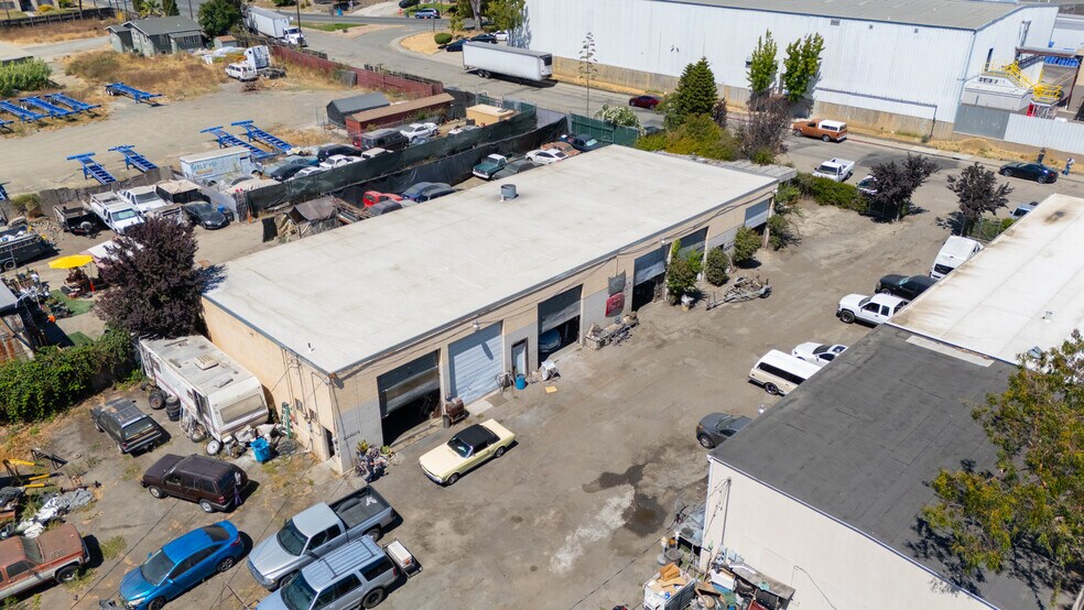 More Photos Of 21 Cypress Ave, Vallejo Service For Sale