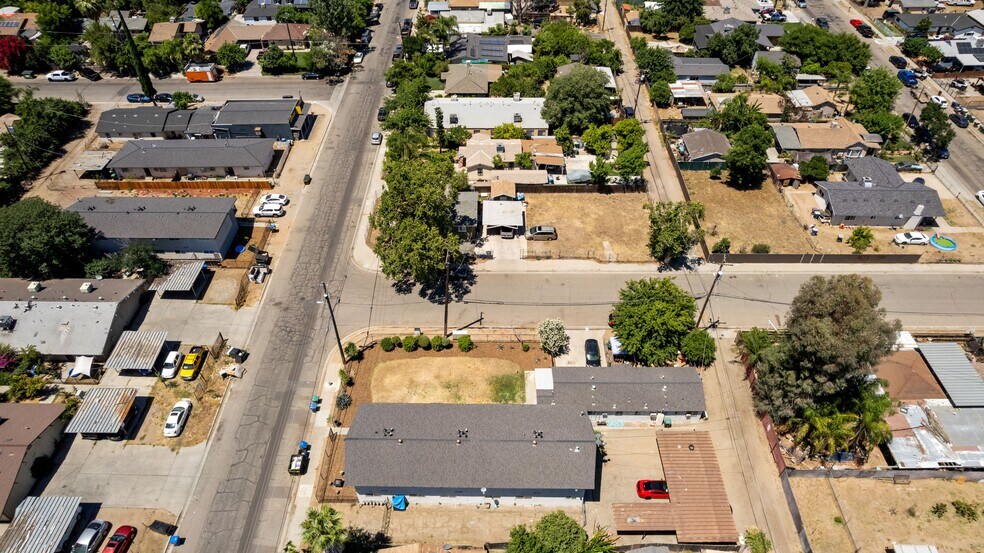More Photos Of 3940 E Burns Ave, Fresno Apartments For Sale