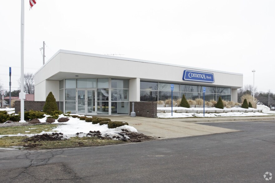 More Photos Of 1102 Robbins Rd, Grand Haven Bank For Sale