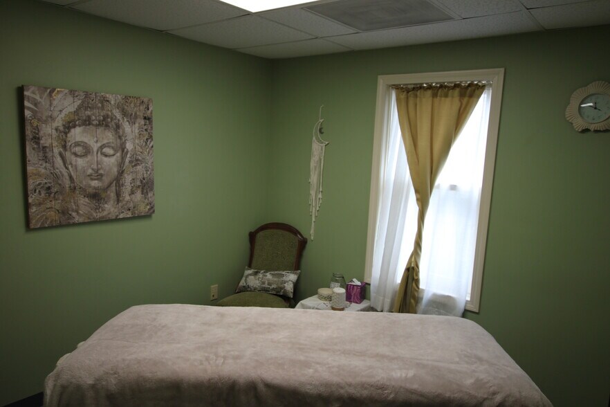 More Photos Of 300 W Main St, Northborough Unknown For Sale