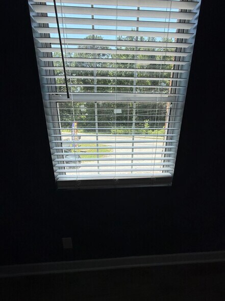 More Photos Of 2156 Midland Park Rd, North Charleston Office Residential For Lease