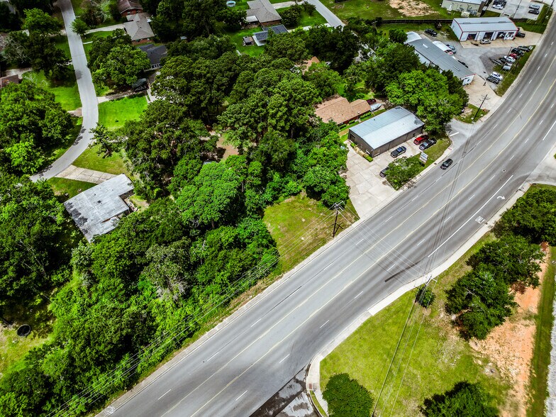 More Photos Of 203 State Highway 75 N, Huntsville Land For Lease