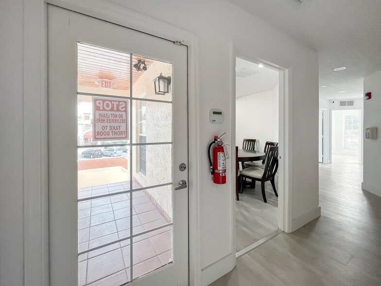 More Photos Of 7777 N University Dr, Tamarac Medical For Sale