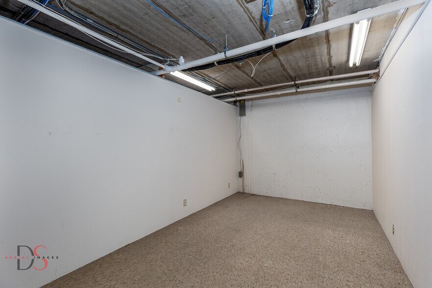 More Photos Of 612 Court St, Ottawa Medical For Lease