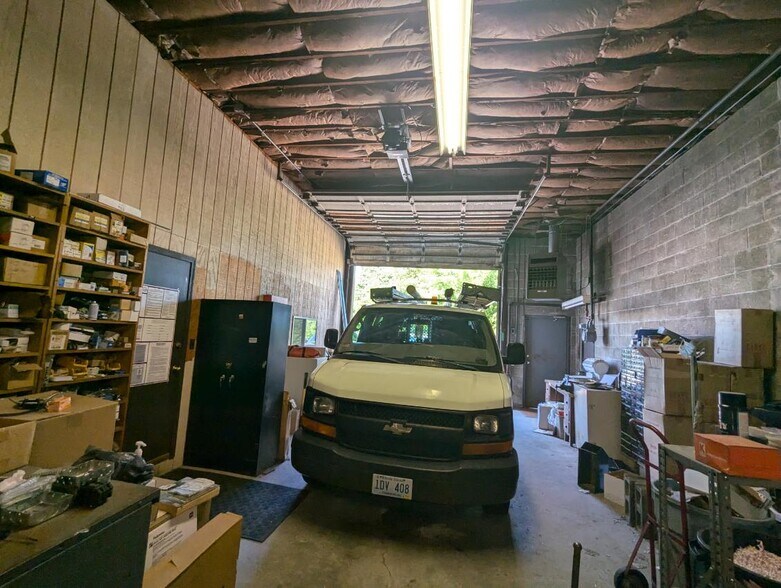 More Photos Of 21 Pommenville St, Pawtucket Warehouse For Sale