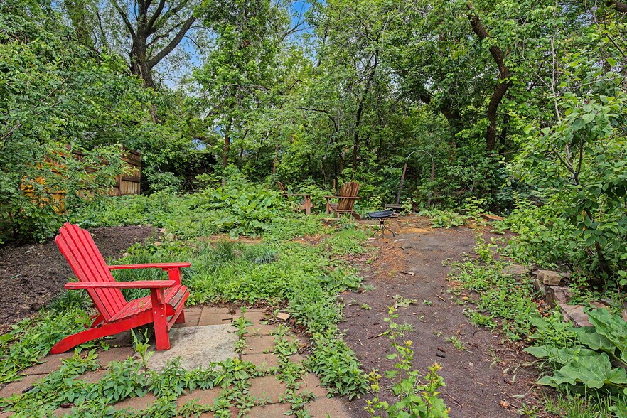 More Photos Of 1044 Maxwell Ave, Boulder Apartments For Sale