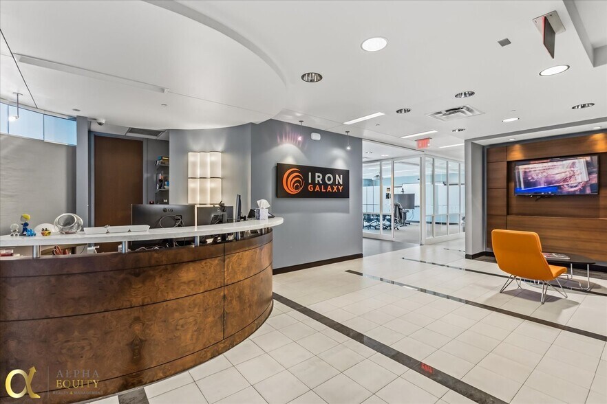 More Photos Of 189 S Orange Ave, Orlando Office Residential For Sale