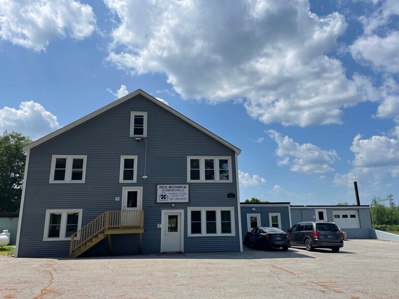 More Photos Of 43 Harrys Dr, Brunswick Office For Lease