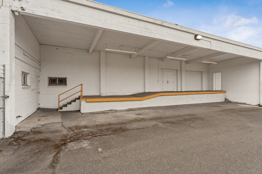 More Photos Of 1938 Milwaukee Way, Tacoma Warehouse For Sale