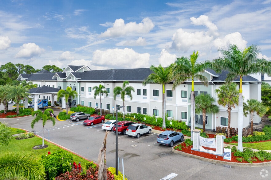 More Photos Of 1321 NE 24th Ave, Cape Coral Assisted Living For Sale