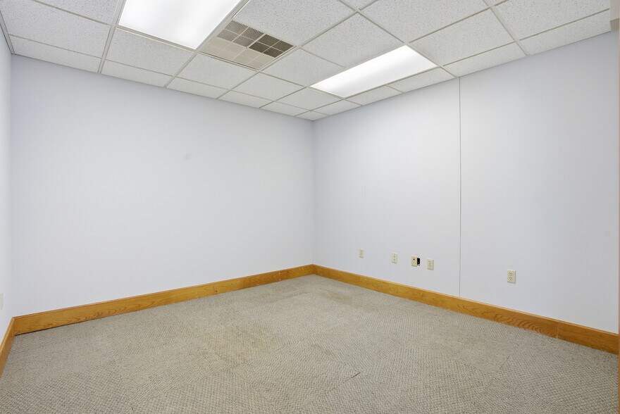 More Photos Of 105 High St, Dublin Flex For Sale