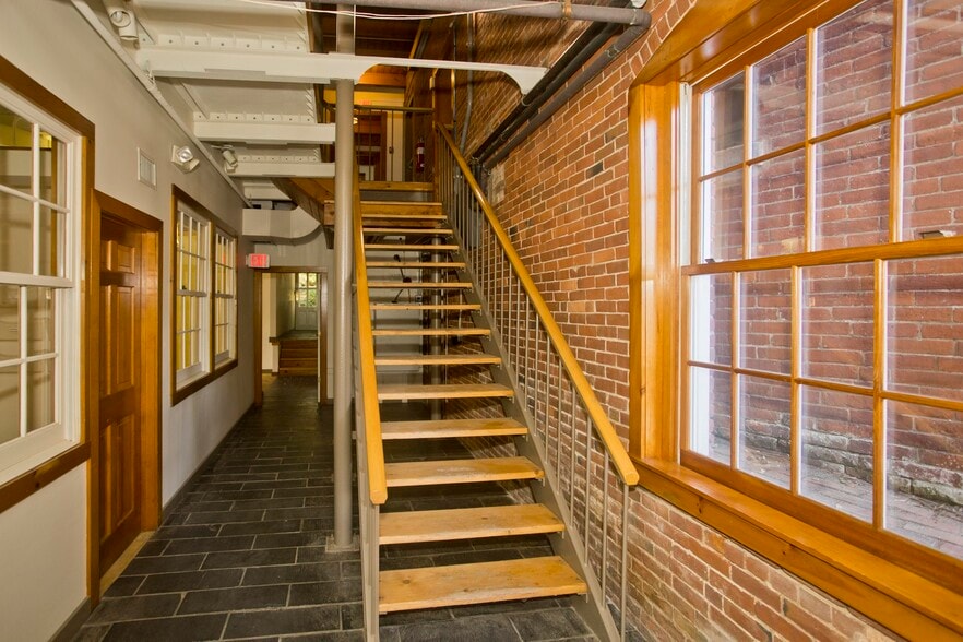 More Photos Of 244 Main St, Northampton Office Residential For Sale