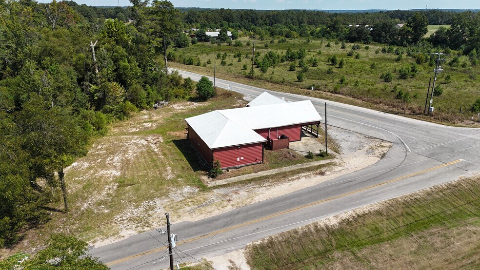 More Photos Of 11186 AL Highway 51, Opelika Storefront For Sale