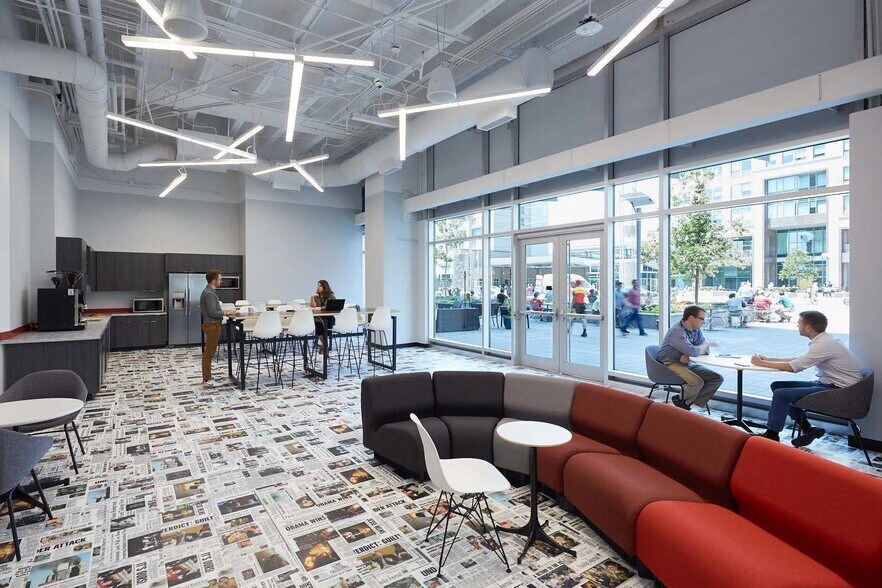 More Photos Of 421 Fayetteville St, Raleigh Coworking Space