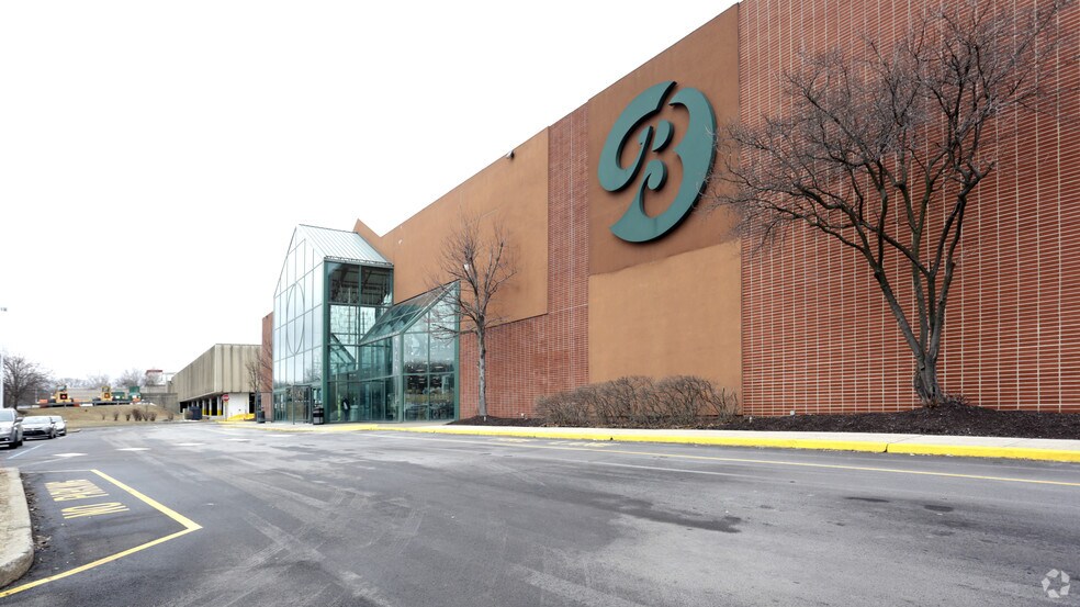 More Photos Of 106 Laurel Mall Dr, Hazleton Unknown For Lease