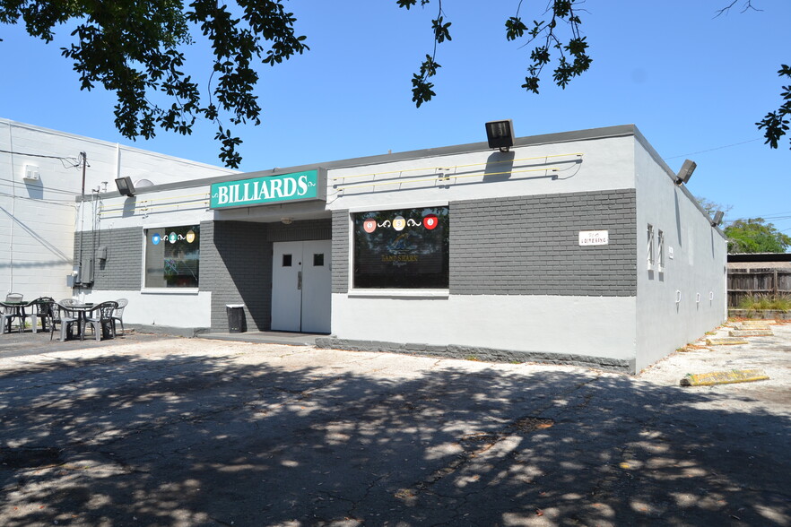 More Photos Of 1212 Rogers St, Clearwater Bar For Sale