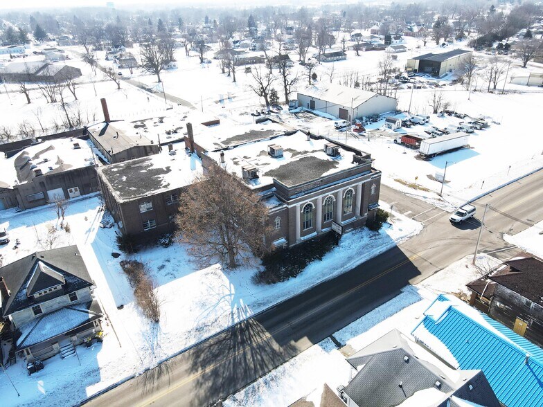 More Photos Of 335 W 14th St, Anderson Religious Facility For Sale