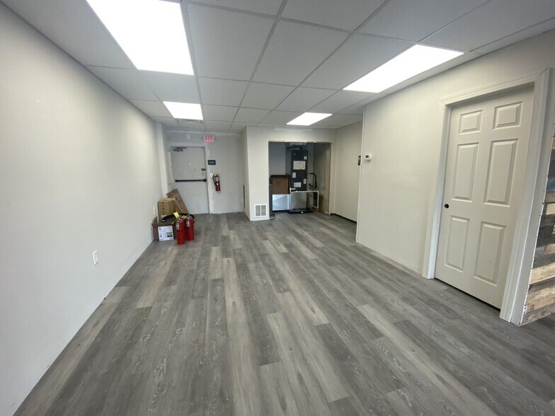 More Photos Of 1492 Main St, Catasauqua General Retail For Lease