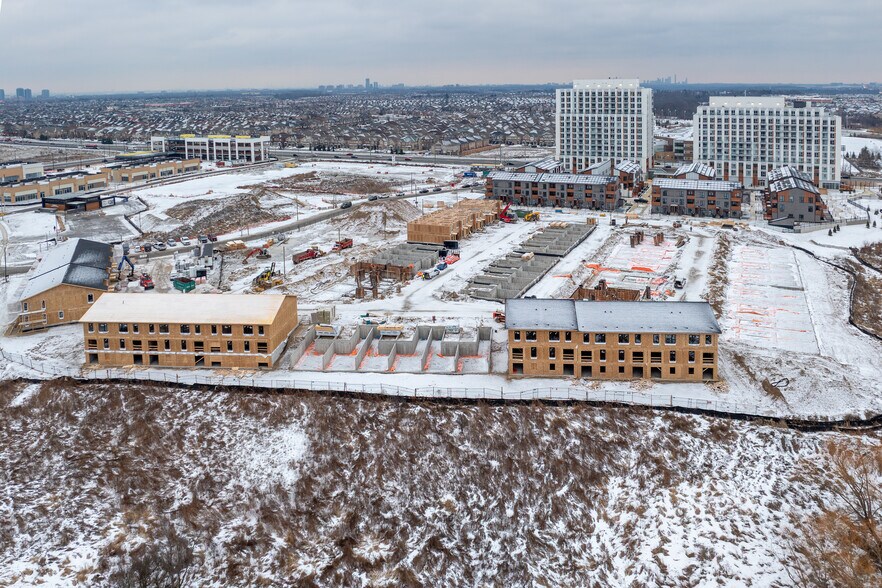 More Photos Of 10089 Mississauga Rd, Brampton Apartments For Sale