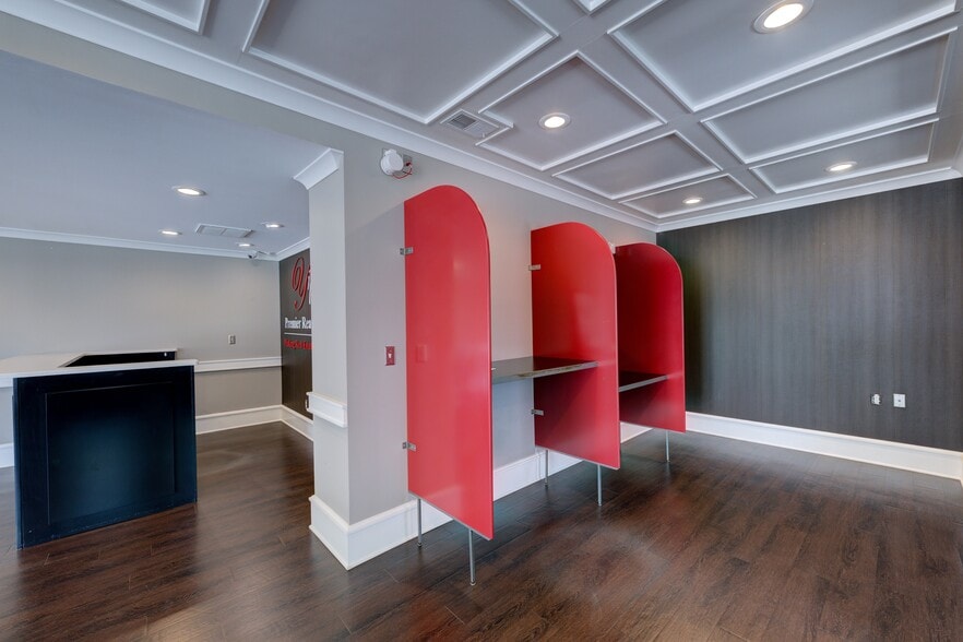 More Photos Of 1608 Taylor St, Columbia Freestanding For Lease