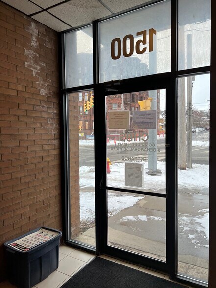 More Photos Of 1500 Genesee St, Utica Medical For Lease