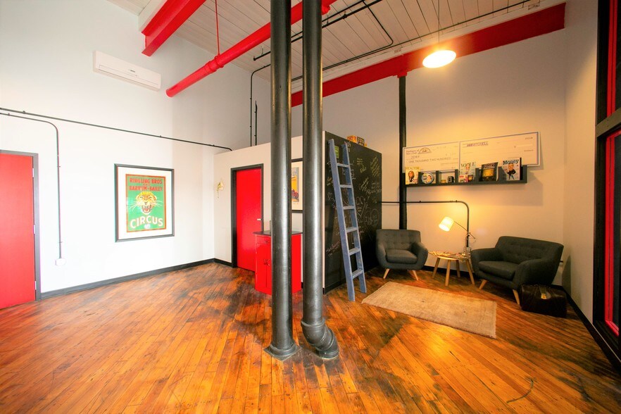 More Photos Of 642 Hilliard St, Manchester Unknown For Lease