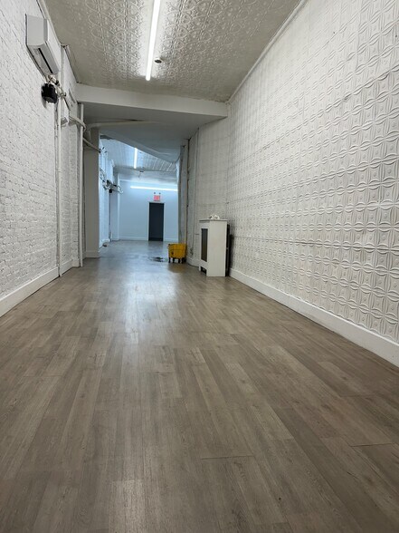 More Photos Of 93 Allen St, New York Apartments For Lease