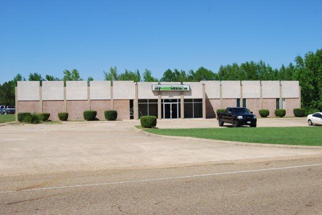 Primary Photo Of 1614 Hampton Rd, Texarkana Office For Sale