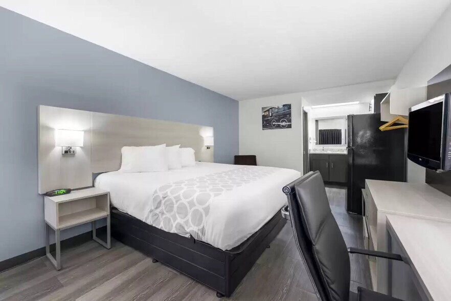 More Photos Of 1814 Salem Rd, Cookeville Hotel For Sale
