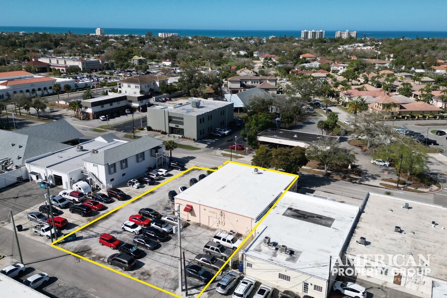 More Photos Of 241 Nokomis Ave S, Venice Medical For Sale