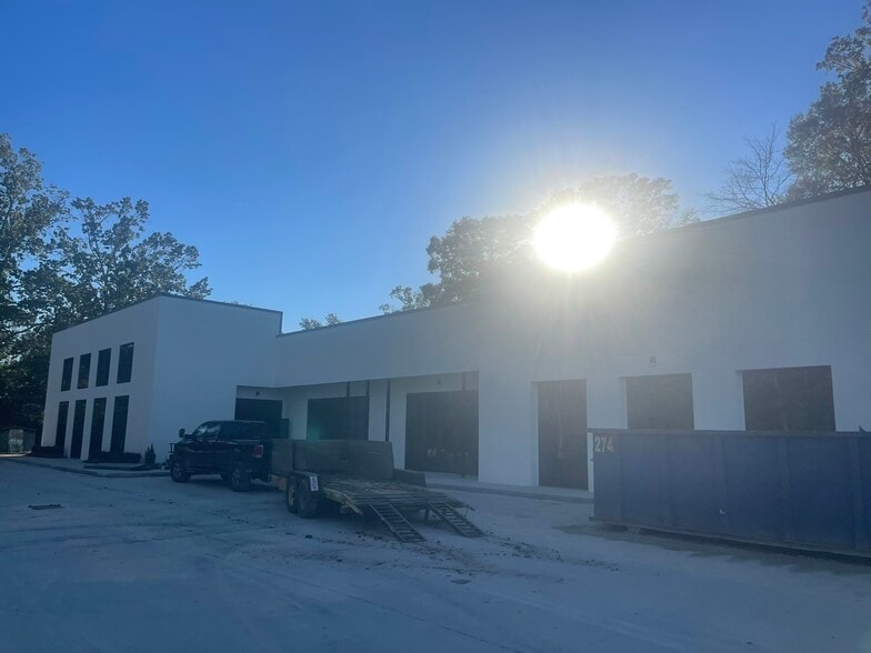 More Photos Of 7702 Magnolia Beach Rd, Denham Springs Office For Lease