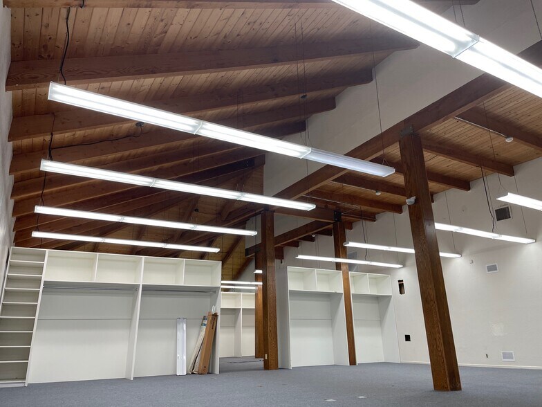 More Photos Of 26401 Calle Rolando, San Juan Capistrano Light Distribution For Lease
