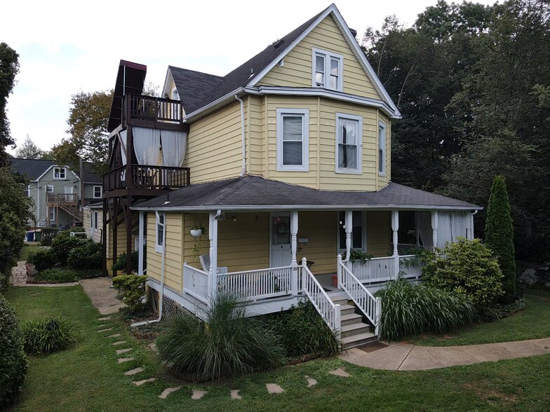 Primary Photo Of 5001 Roland Ave, Baltimore Apartments For Sale